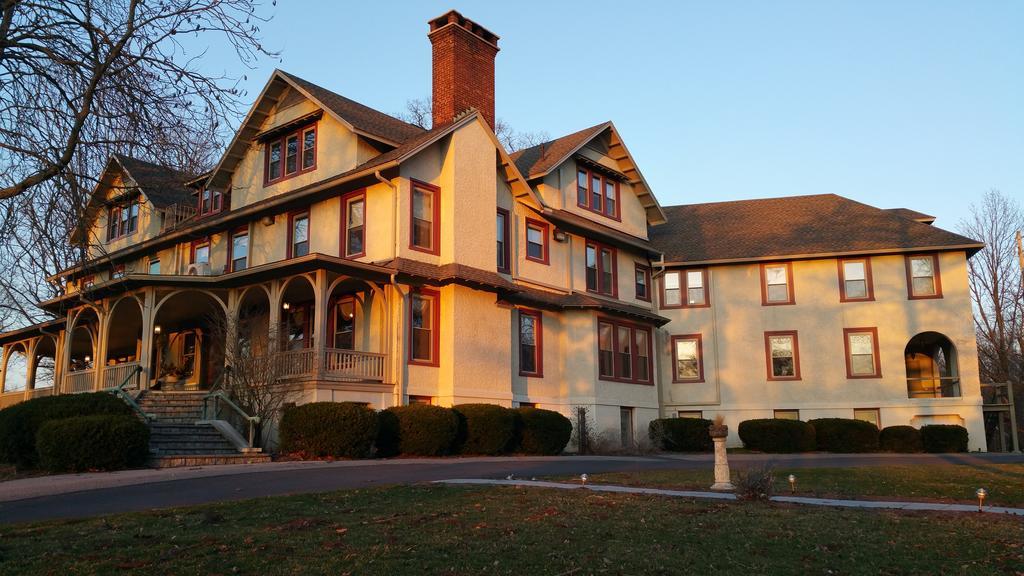 The Inn At Ragged Edge Chambersburg Exterior foto