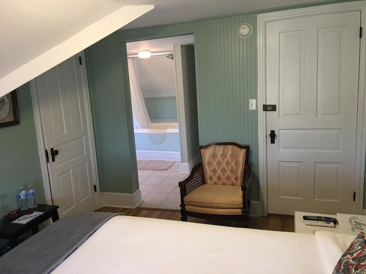 The Inn At Ragged Edge Chambersburg Exterior foto